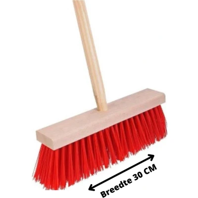 Afbeelding van Synx Tools Set 2x van Buitenbezem Rood Tuinartikelen Tuinsetjes Veger Straatbezem steel 120/