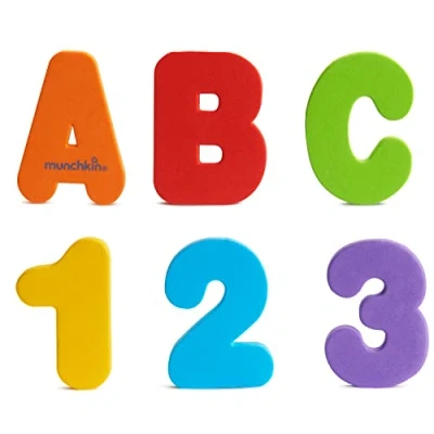 Afbeelding van Munchkin Foam Letters &amp; Cijfers, Baby Badspeelgoed, Hecht aan Tegels Porcelein, Educatief Speelgoed, Afneembaar Badspeelgoed Set van 26 Drijvende