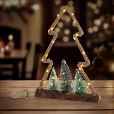 Afbeelding van ECD Germany LED jute boom met verlichting, 35x6,5x45 cm, decoratieve kerstboom 45 warm witte LED&#039;s, 3 dennenbomen, zak, werkt op batterijen &amp; timer 6 uur, figuur indoor kerstdecoratie