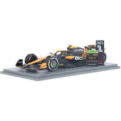 Afbeelding van McLaren MCL38 Modelauto schaal 1:43