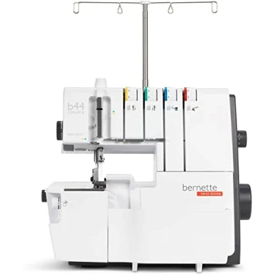 Afbeelding van Bernina Bernette B44 lockmachine