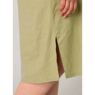 Afbeelding van BASE LEVEL CURVY Yacinthe Dresses Soft Army maat 4(54/56)