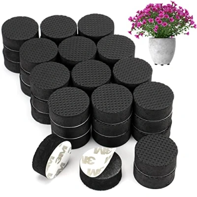 Afbeelding van Belle Vous 40 Pak Onzichtbare Plantenpotten Voetjes Zwarte Bloempotten Risers Non Slip met Sterke Zelfklevende Pads voor Medium en Grote Potten Binnen Buiten Planten