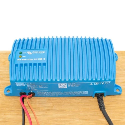 Afbeelding van Blue smart ip67 charger 24/12 (1+si) acculader boot