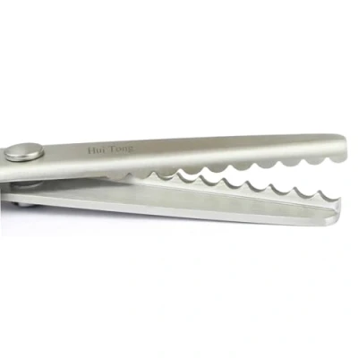 Afbeelding van Hui Tong Sterke &amp; Sharpe Stof Pinking Shears Getande en Geschulpte Een totaal van 6 Modellen (geschulpte 6mm)