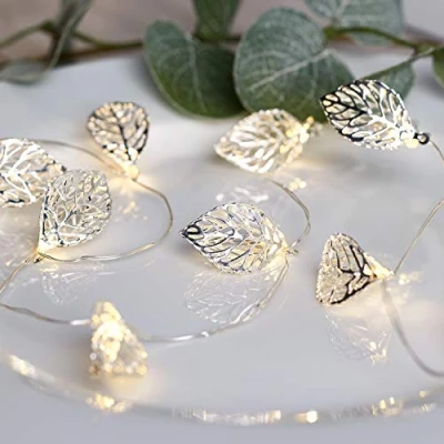 Afbeelding van Lights4fun 20 LED Zilver Metalen Filigraan Leaf Garland Micro Lights Batterij Timer 1.5 m