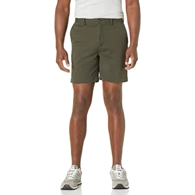 Afbeelding van Amazon Essentials Slim Fit 7&quot; korte casual, olijf, W32&quot;