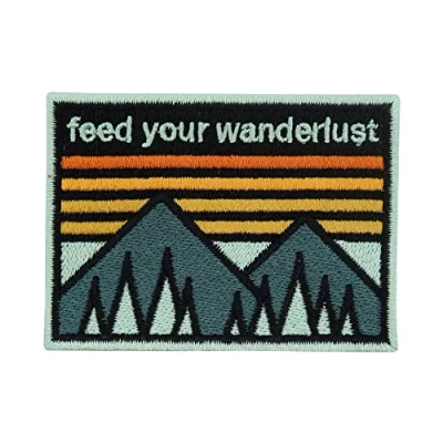 Afbeelding van Finally Home Patch om op te strijken Feed your Wanderlust bergpatches, natuur strijkplaatje, wandelaars, retro camping patches, outdoor strijkpatch