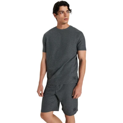 Afbeelding van Trendyol Grijze Gebreide Pyjamaset Met Normale Pasvorm En Short Tmnss23Pt00032