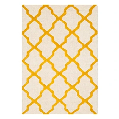 Afbeelding van SAFAVIEH Geometrisch tapijt voor woonkamer, eetkamer, slaapkamer Cambridge Collection, korte pool, ivoor en goud, 76 x 244 cm