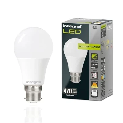 Afbeelding van Integral LED 2 pack B22 niet dimbare schemering tot dageraad dubbele sensor Frosted GLS lamp Warm wit 2700K, 470lm, 4,8W (40W equivalent) Energiezuinig en ideaal voor buiten, veranda, garage,