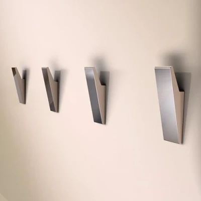 Afbeelding van Design Hamburg zelfklevende haken, wandhaken, handdoekhouder zonder boren, haken voor keuken en badkamer, 4 stuks, modern design, matzwart (chroom)