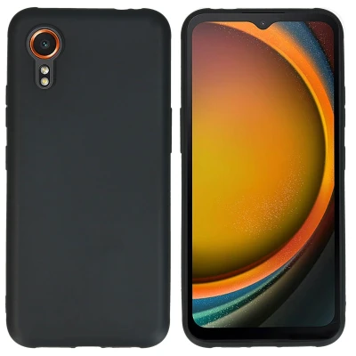 Afbeelding van Samsung Galaxy Xcover 7 Hoesje Siliconen en TPU (zacht) iMoshion Softcase/Backcover Zwart Telefoonhoesje