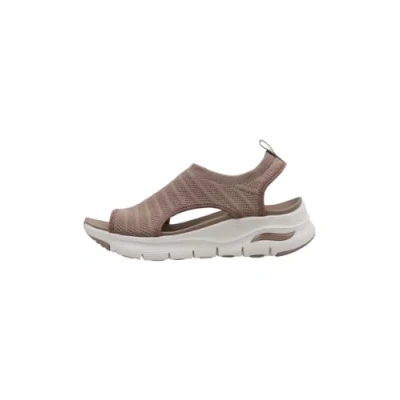 Afbeelding van Skechers Sandalen Bruin Dames Maat 39
