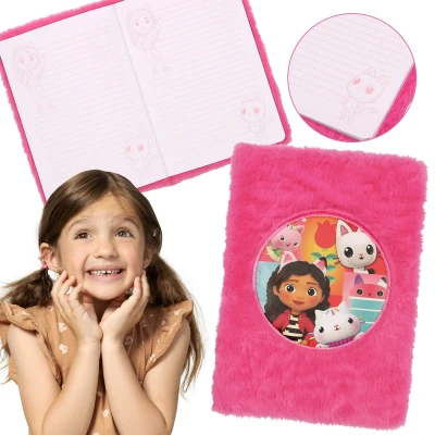 Afbeelding van Gabby&#039;s Dollhouse Pluche roze notitieboek, lijnnotitieboek, gebonden, dagboek A5