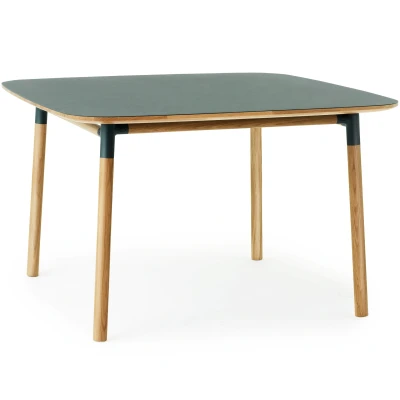 Afbeelding van Normann Copenhagen Form Table Tafel Groen 120x120