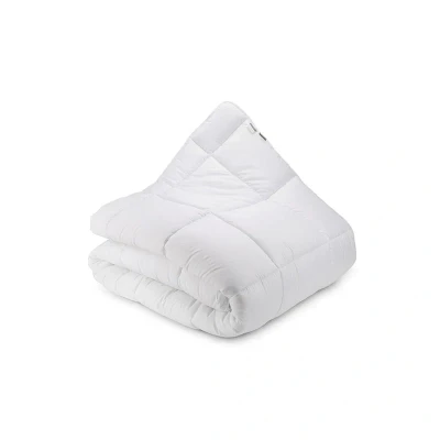 Afbeelding van All Season Dekbed Luna Bedding 240x220cm 123vloerkleed.nl is de online webshop voor vloerkleden en woonaccessoires.