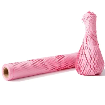 Afbeelding van Roze Honingraat papier, verpakking 30 cm x 10 meter, verpakkingsmateriaal, papierwol, vulmateriaal, verpakkingsrol, kraftpapier voor verhuizing, verzendverpakking, geschenken
