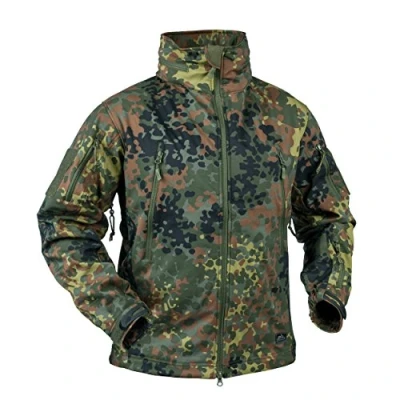 Afbeelding van Helikon Tex Gunfighter Soft Shell Jassen Flecktarn maat M
