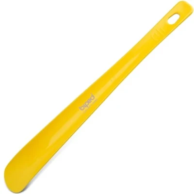 Afbeelding van Die Schuhanzieher Schoenlepel van kunststof 35 cm met gat om op te hangen z1555 (geel)