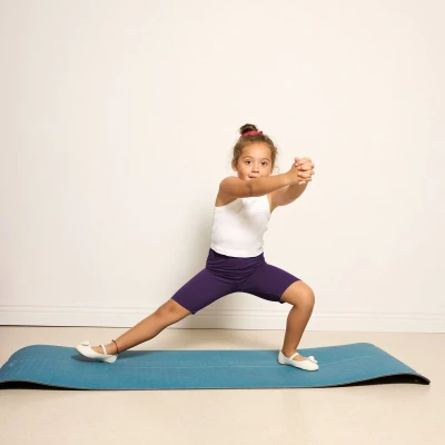 Afbeelding van Merry Style MS MS10 132 LE Meisjes Leggings Sport Vrijetijdsbroek Kort Viscose Sporbroek Yogabroek Pruim 152