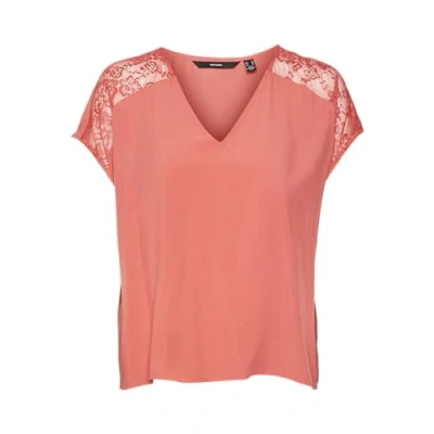Afbeelding van Vero Moda T shirt Vmrusk Lace V neck Ss Top Wvn Ga 10305954 Cayenne Dames Maat M