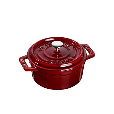 Afbeelding van Staub 40509 805 0 Mini Cocotte, rond met deksel 10 cm, 0,25 L, geschikt voor inductie, matzwarte emaille coating aan de binnenkant van pot, grenadine