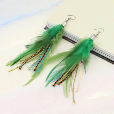 Afbeelding van Jomide Oorhangers Bohemian Veren Groen