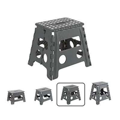 Afbeelding van ARREGUI TB 032 G Opvouwbare kruk voor keuken of badkamer, kleine vouwladder, kinderkruk, badkamerbank, inklapbaar, volwassenen en kinderen (tot 150 kg), 32 cm hoog, grijs