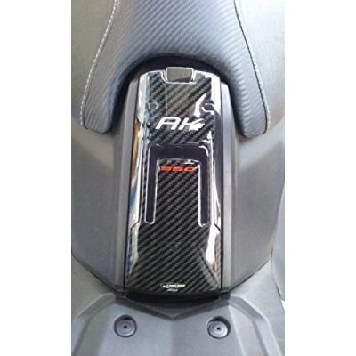 Afbeelding van labelbike 3D Hars Sticker Decoratie en Bescherming van Motorfiets scooter tankklep compatibel met Kymco AK 550 2017 2022