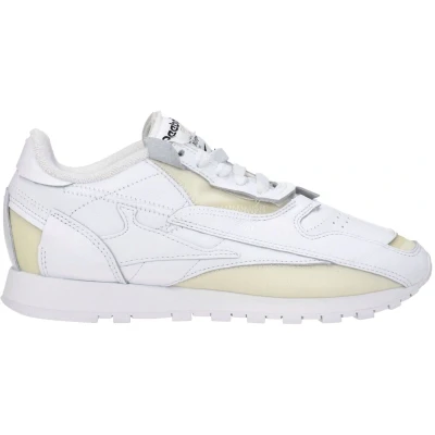 Afbeelding van Leather Sneakers with Lace Up Closure and Rubber Sole Wo White