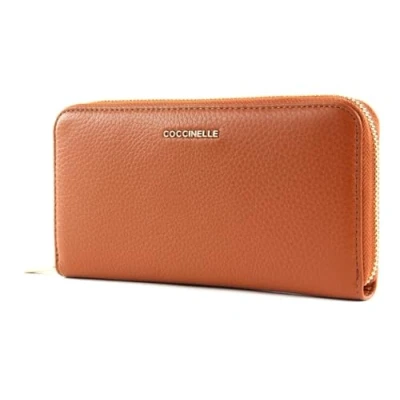 Afbeelding van COCCINELLE Portemonnee Metallic Soft Zip Around Wallet Tan Bruine