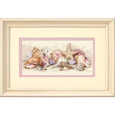 Afbeelding van Borduurpakket DIMENSIONS GOLD petites SEASHELL TREASURES 10 x 20 cm