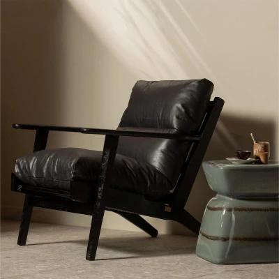 Afbeelding van BePureHome Houston fauteuil leer zwart Hout