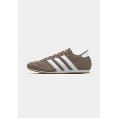 Afbeelding van ADIDAS ORIGINALS Sneakers laag &#039;Taekwondo&#039; mokka / wit