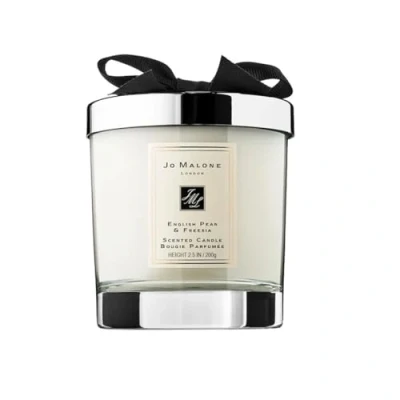 Afbeelding van Jo Malone London English Pear &amp; Freesia geurkaars Gebroken wit