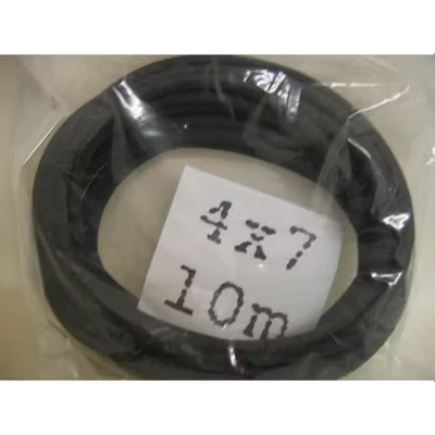 Afbeelding van Rol a 10m benzineslang 4x7 rubber