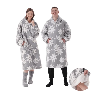 Afbeelding van Dutch Decor Limited Collection SNOWY Oversized Hoodie 70x110 cm &amp; deken in één unisex Sharkskin grijs 1 stuk