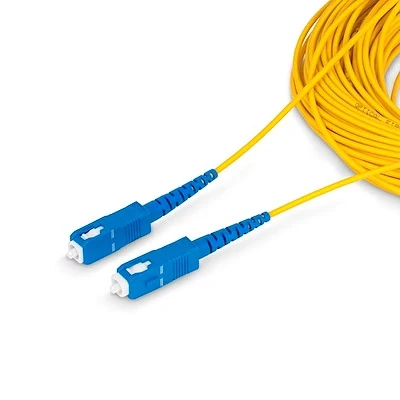 Afbeelding van StarTech.com 100m SC naar (UPC) OS2 Single Mode Simplex Glasvezel Kabel, 9/125µm, 40G/100G, Low Insertion Loss, LSZH Fiber