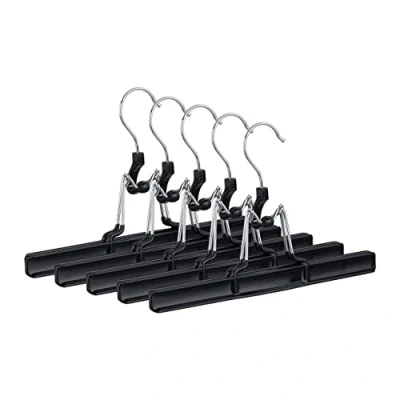 Afbeelding van Relaxdays broekhanger metaal, set van 5, haken 360 draaibaar, sluit vast, rokhangers, klemmen met rubber, 26 cm, zwart
