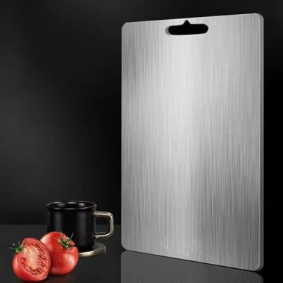 Afbeelding van titanium snijplank, 34 x 23 cm, roestvrij staal, multifunctionele dubbelzijdige snijplank voor fruit, vlees, groenten