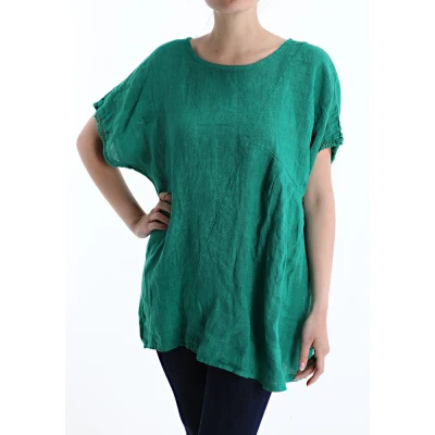 Afbeelding van Linnen blouse in GROEN kleur met korte mouwen en borduurwerk, maat 42/44
