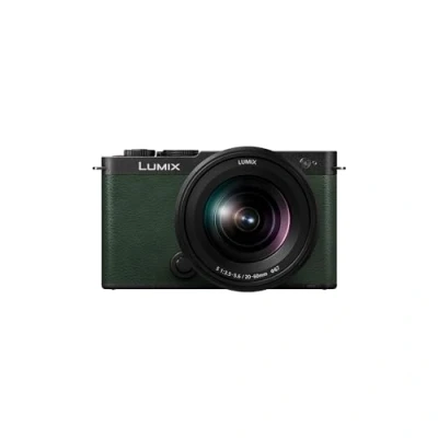 Afbeelding van Panasonic Lumix S9 Systeemcamera + 20 60mm f/3.5 5.6 Lens Groen