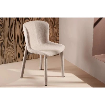 Afbeelding van Svea Germano eetkamerstoel volledig Boucle beige