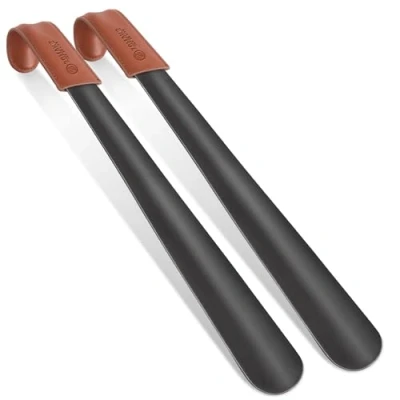 Afbeelding van Schoenlepel Metaal Lange 42 CM 2 Stuks,Schoentrekkracht Roestvrijstalen Schoen Hoorn Zwart,Schoenhoorn Stal met Lederen Band voor Laarzen,door ZOMAKE(2St Zwart)