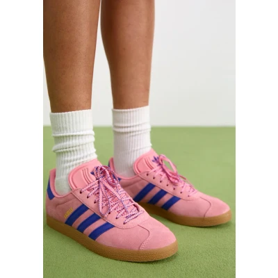 Afbeelding van adidas Originals Gazelle W Sneakers laag, Dames, Maat: 35.5, Semi pink spark/lucid blue/pure sulfur Leer