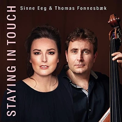 Afbeelding van Sinne Eeg &amp; Thomas Fonnesbæk Staying In Touch (LP)