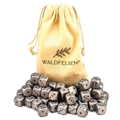 Afbeelding van Waldfelsen 6, 12, 20, 30 of 50 hoogwaardige houten kubussen van echt beukenhout, 16 mm standaard dobbelstenen met stoffen zak, dobbelstenen, set stuks, zilver