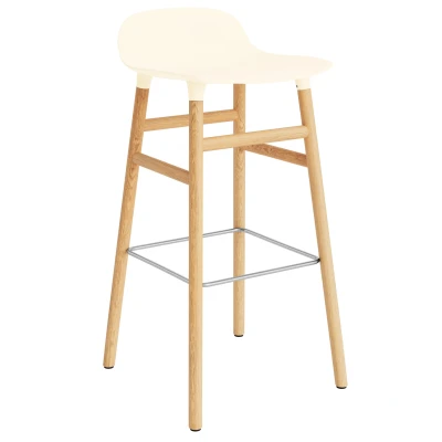 Afbeelding van Normann Copenhagen Form Barstool Barkruk 75cm Met Eiken Onderstel Creme