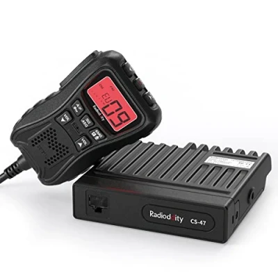 Afbeelding van Radioddity CS 47 CB radio, AM/FM, 40 kanaals, groot 7 kleuren lcd display met achtergrondverlichting, microfoon geïntegreerde luidspreker, VOX, HF versterking bereik voor offroad